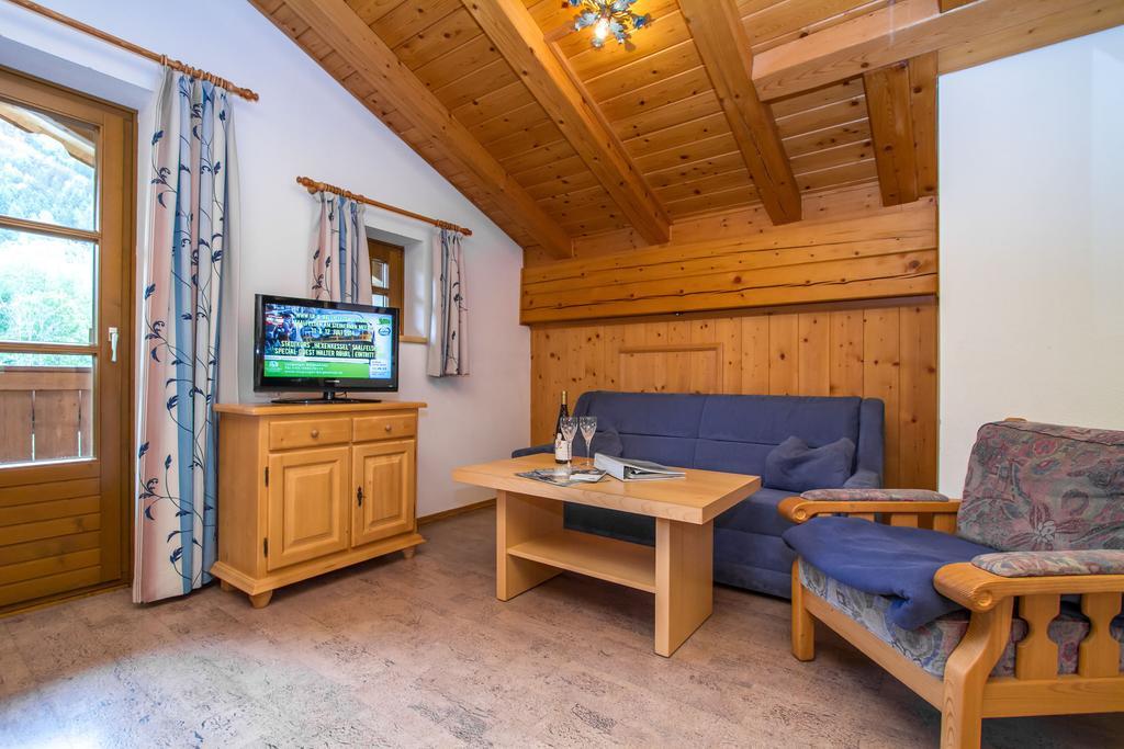Ferienhaus Niedermoser Leogang Habitación foto